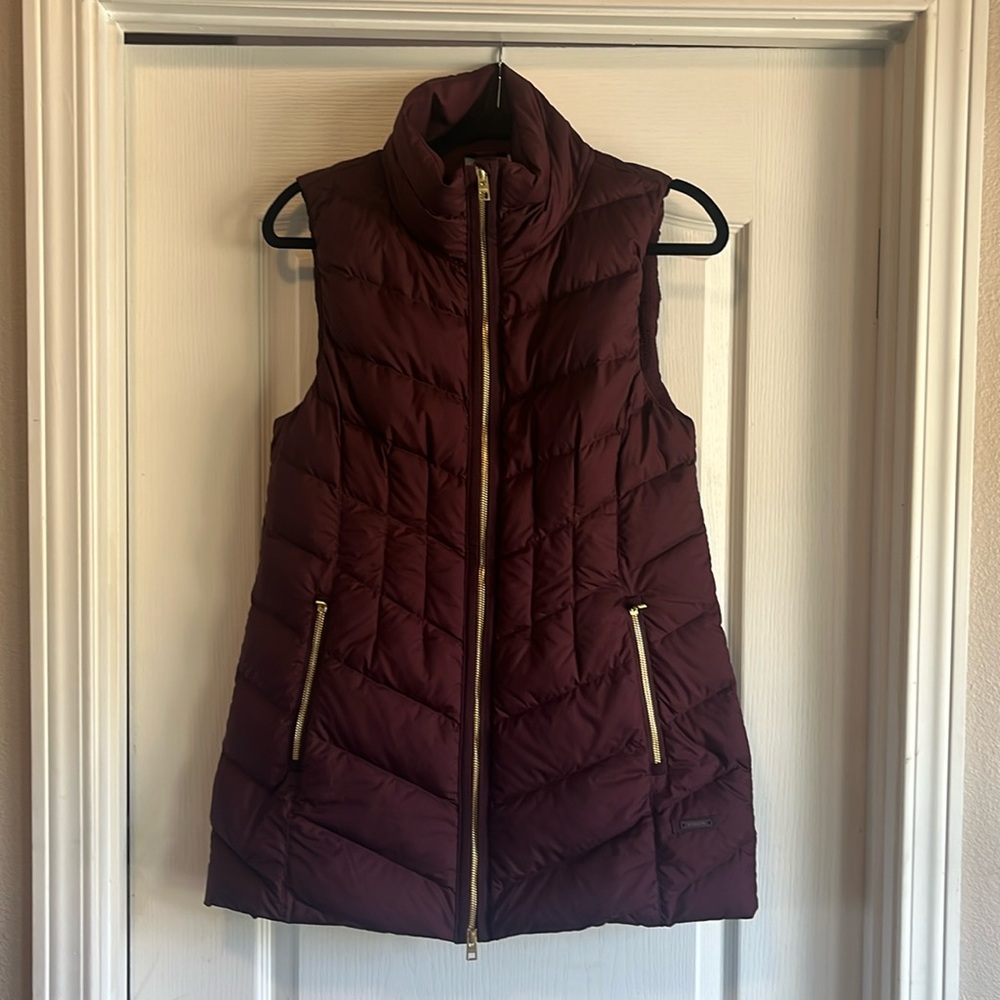 Athleta Puffer Vest Goose Down Purple Small